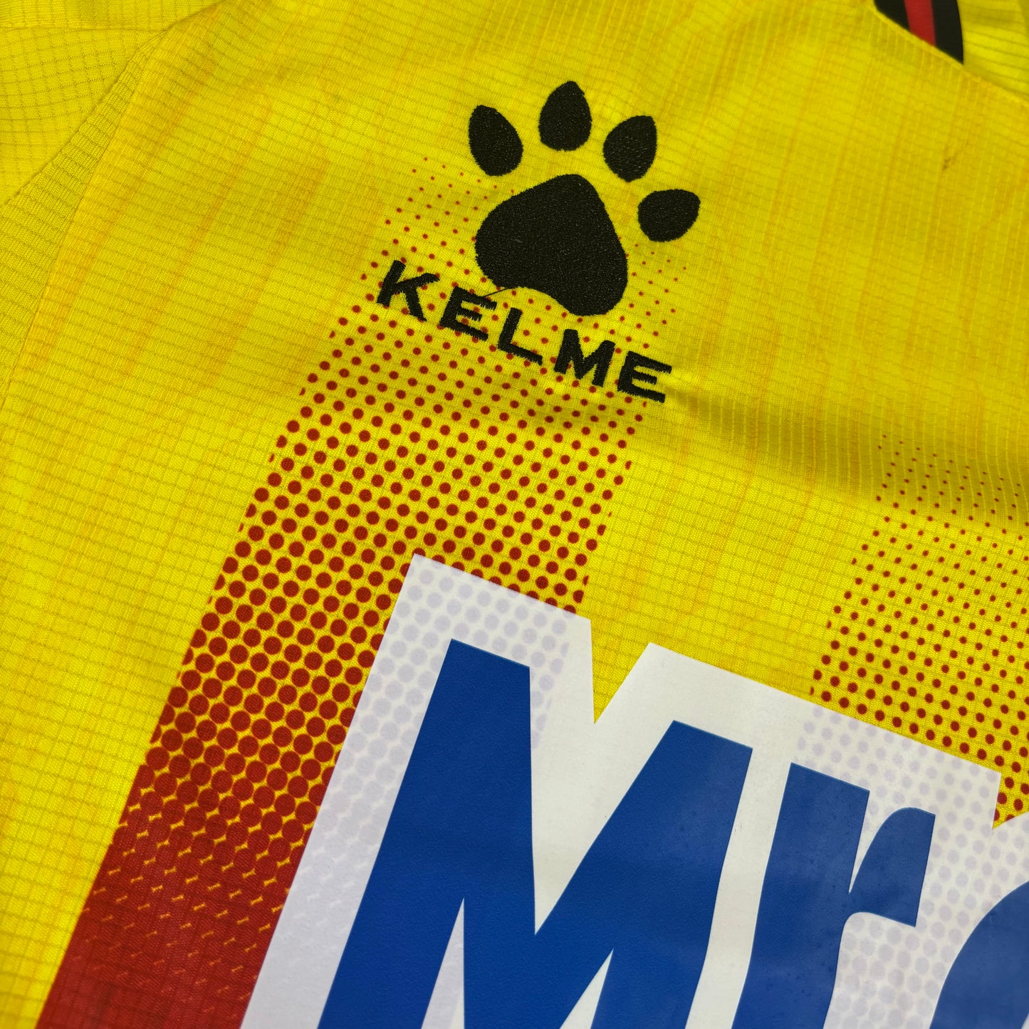 Watford FC 2025/26 Home Jersey - Maamma #42