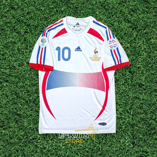 فرنسا نهائي كأس العالم 2006 - زيدان 10 - أبيض
