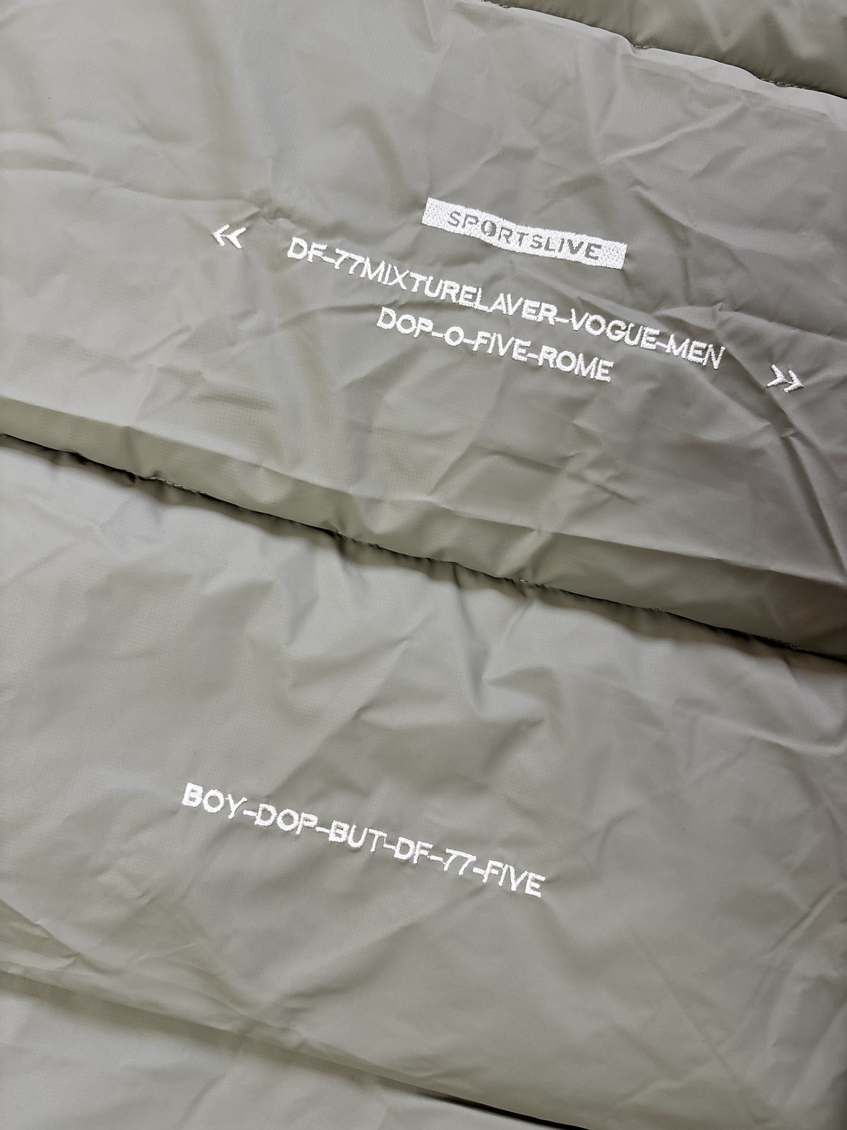 Veste de survêtement Adidas x Liverpool