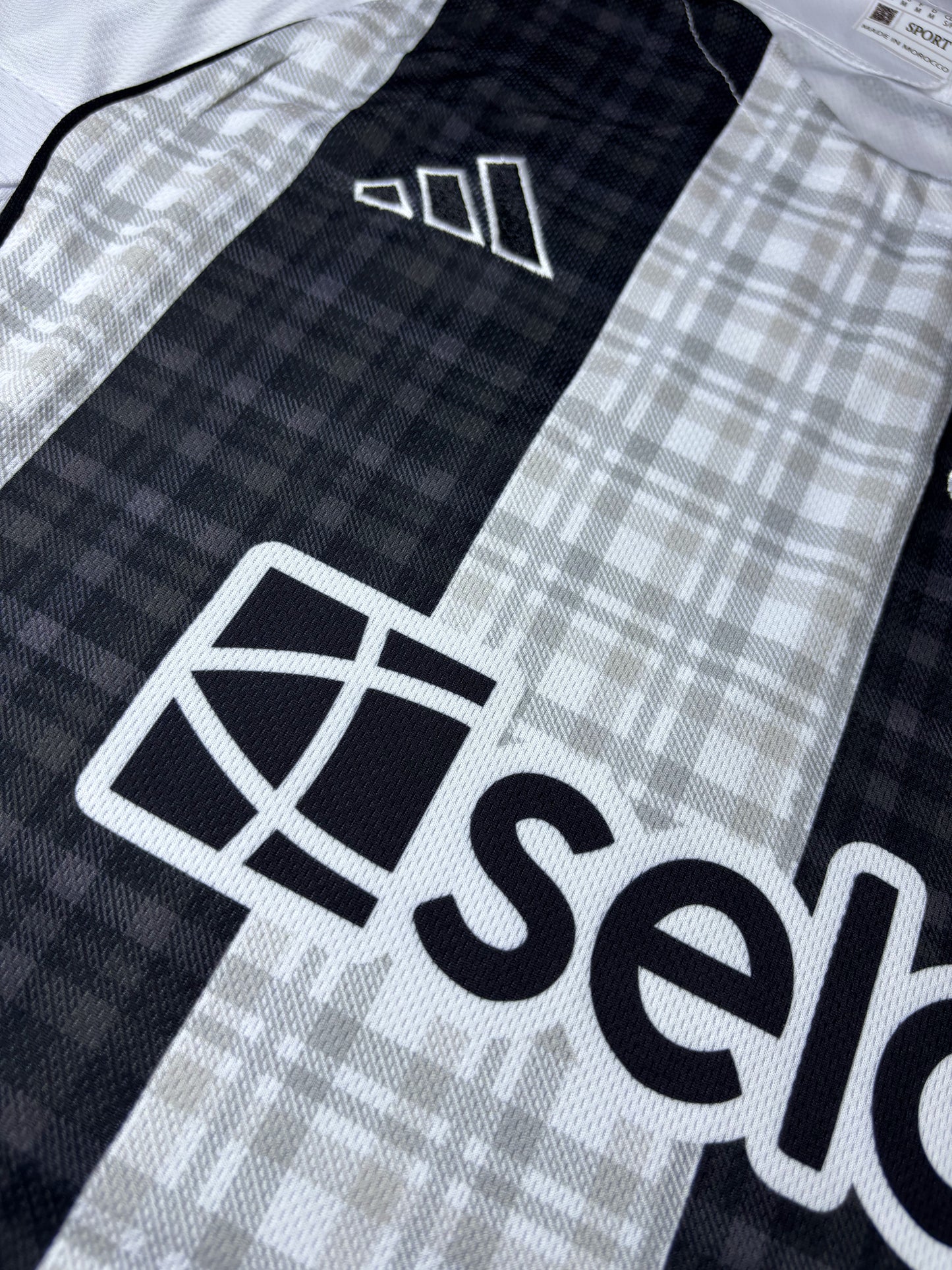 New Castle - Home jersey