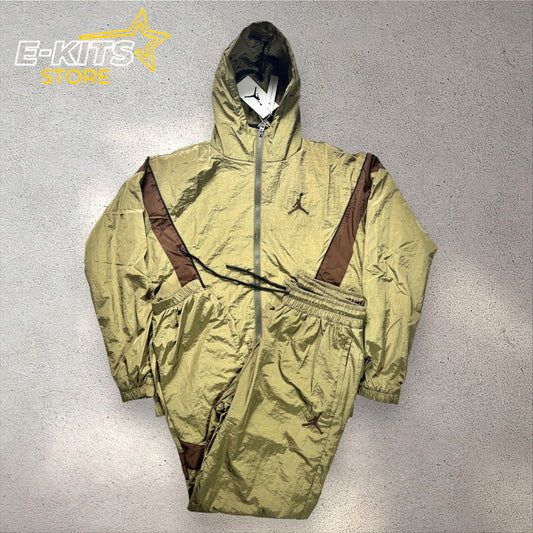 Veste de survêtement Adidas x Liverpool